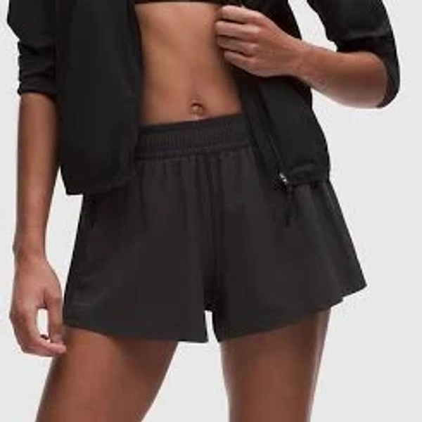 Lululemon Women's Pace Crush High-Rise 2.5" Shorts