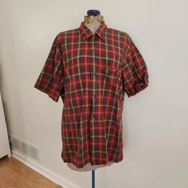 ⭐️FAVORITE⭐️Vintage Maple Leaf Tartan Forsyth Red Plaid Short Sleeve Shirt --- Retro Classic Camping Hiking Men's Button Down Shirt Outdoorsman Style - Etsy Ireland