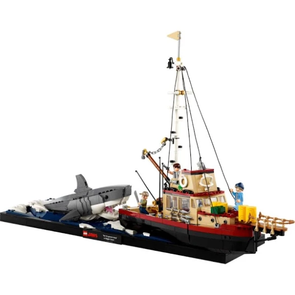 LEGO Ideas 21350 Jaws