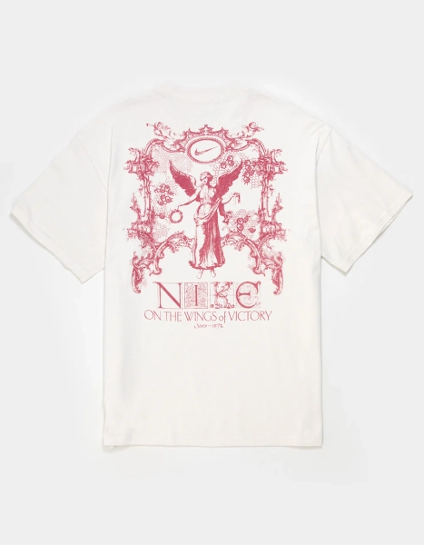 NIKE Tee