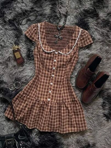 Attitoon Women's Doll Face Single-Breasted Plaid Ruffle Hem Casual Mini Dress - Size XL