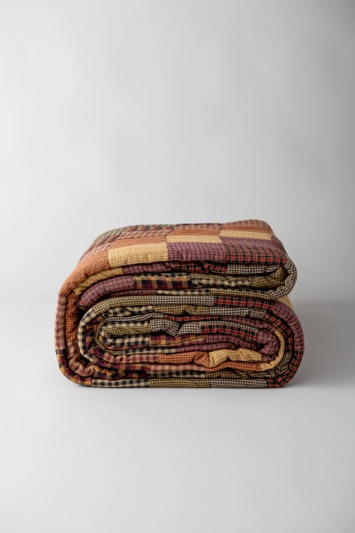 Heritage Patchwork Cotton Quilt - Cherrywood