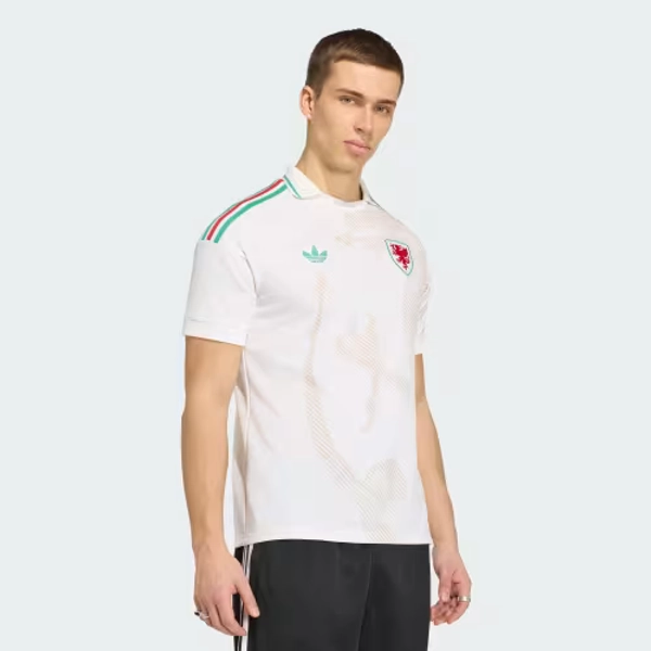 Wales 26 Away Jersey