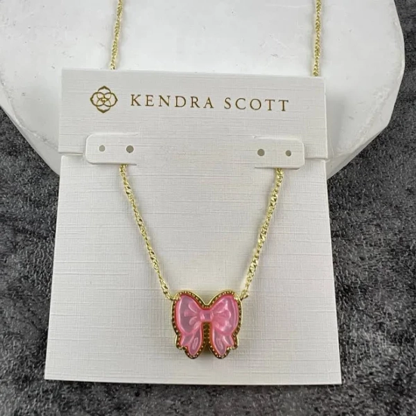 Brand New Kendra Scott Elisa Pink Bow Necklace