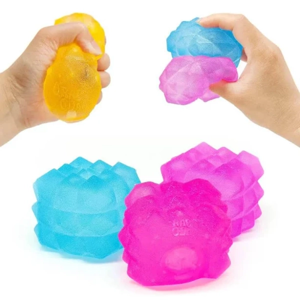 Sugar Squeeze Squishy – Pixel Cube Squeeze