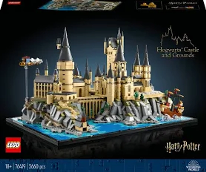 LEGO Harry Potter 76419 Hogwarts Castle and Grounds