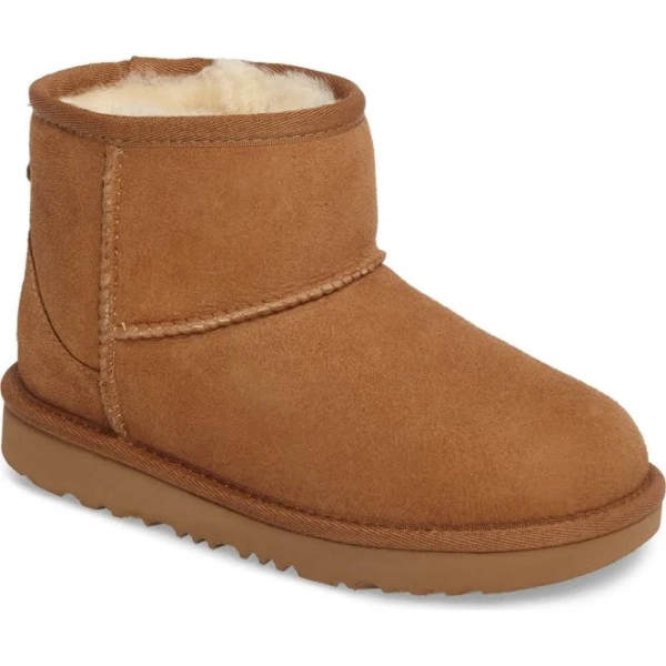 UGG Kids Classic Mini II