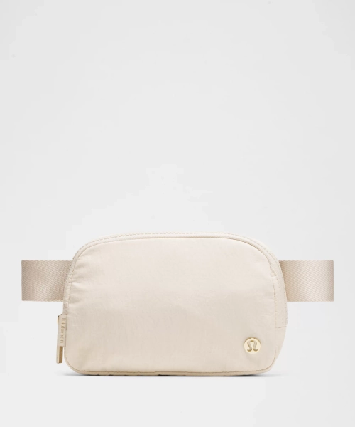 Lululemon Everywhere Belt Bag 1L - Light Ivory - ONE SIZE