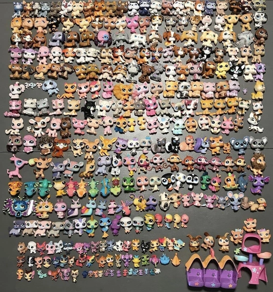 LPS Collectable Cats and Dogs Random Bag,Random 5pcs lps Pets &amp; 7pcs Accessories