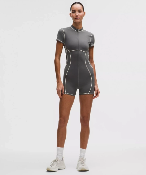Ultralu Contour-Seam Onesie 4" - Onyx Grey - M