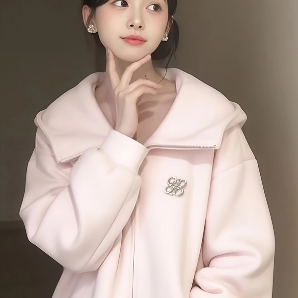 Pure 2026 Stylish Hooded Sweatshirt for Women in Autumn And Winter, Loose And Thick, with Zipper Closure, Trendy And Fashionable