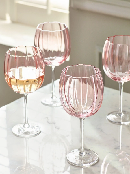 Set of 4 Pink Ottilie Wine Glasses