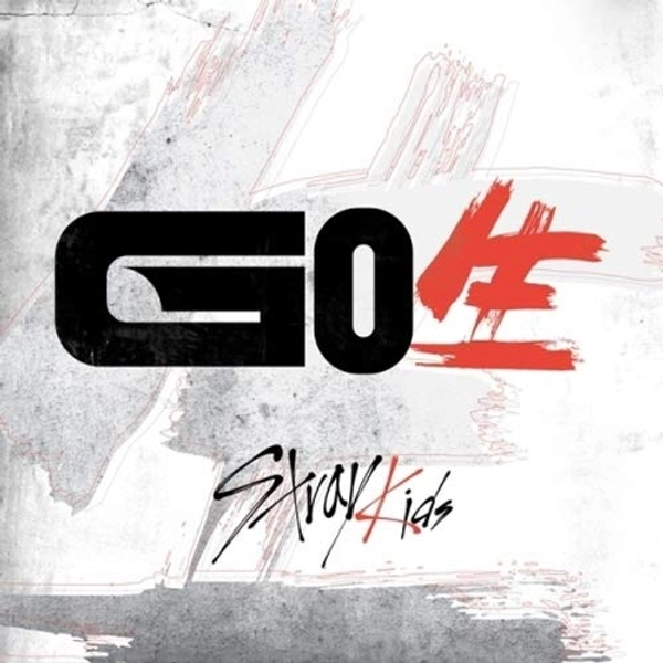 JYP Stray Kids Go 1st Album B Version CD+80p Photo Book+2p Photo Card+8p Unit Lyric Leaflet+4 Cut Film+Secret Card+Pre-Order Polaroid+Free Tracking Number