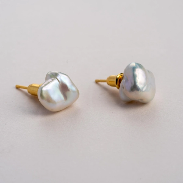Fav Keshi Pearl Earrings Minimalist Everyday Ear Studs 18K Gold Vermeil 925 Sterling Silver Earrings June Birthstone Gift for Her Party Favors