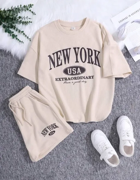 SHEIN Trendy Cute Letter Print T-Shirt and Shorts Set