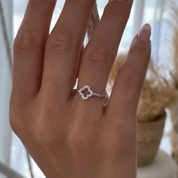Silver Van Cleef Ring
