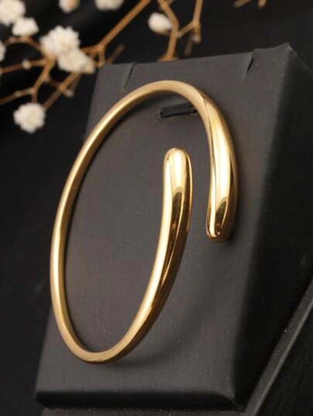 1 stuk 18K vergulde roestvrijstalen armband met een overdreven gladde waterdruppel, elegante persoonlijke stijl, geschikt voor dagelijks gebruik door vrouwen, geweldig cadeau voor vriendin of beste vriend(in)