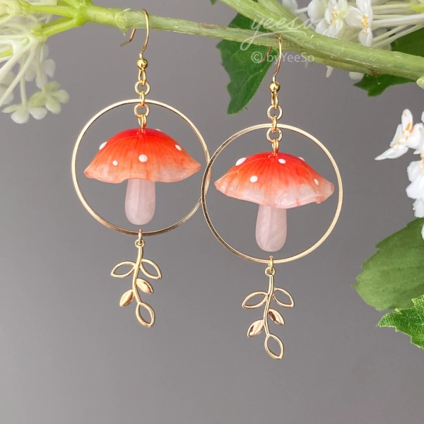 Red Magical Mushroom Dangle Earrings: Cottagecore Toadstool Leaf Earrings - Etsy Ukraine
