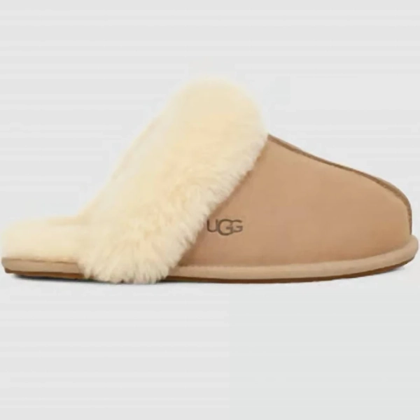 UGG Women's Scuffette Goat Slippers Colour