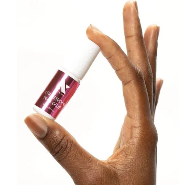 Olive & June Ultra Strong Nail Glue