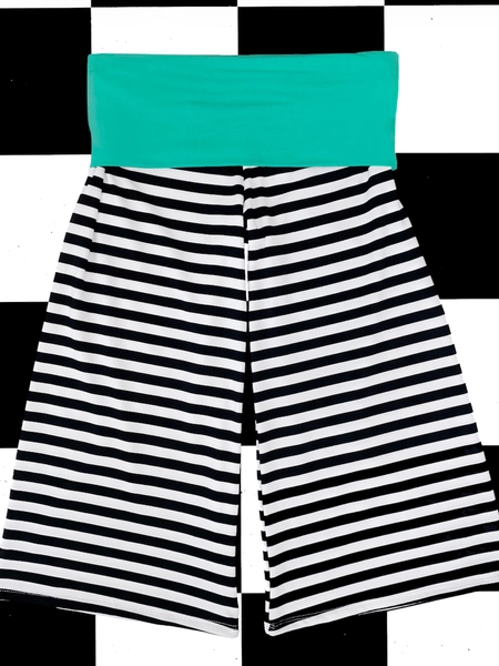 SWEET LORD O'MIGHTY! FOLDOVER GAUCHO IN MONO STRIPES