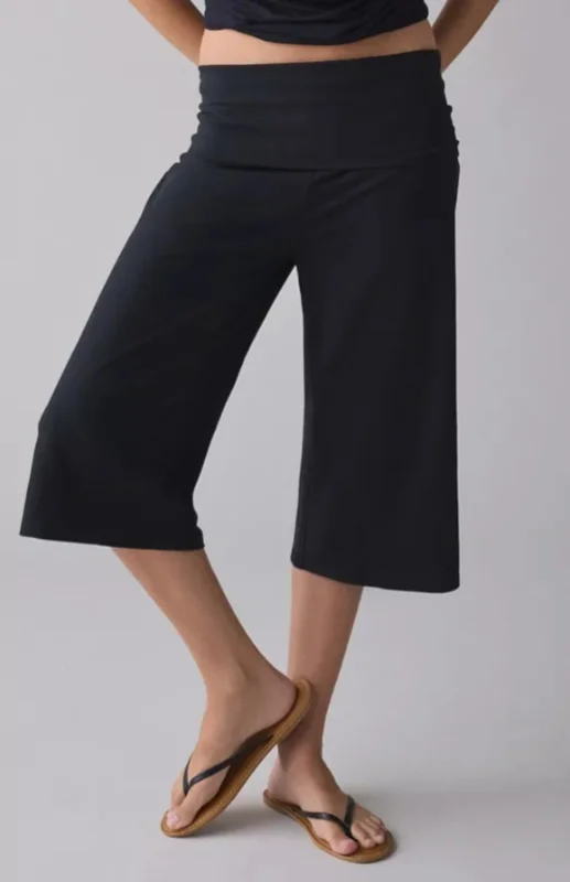 Out From Under Bec Cropped Gaucho Pants