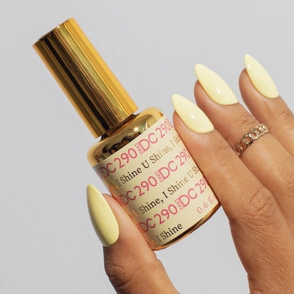 DND DC Soak Off Gel Polish + Matching Nail Lacquer - #290 U Shine, I Shine
