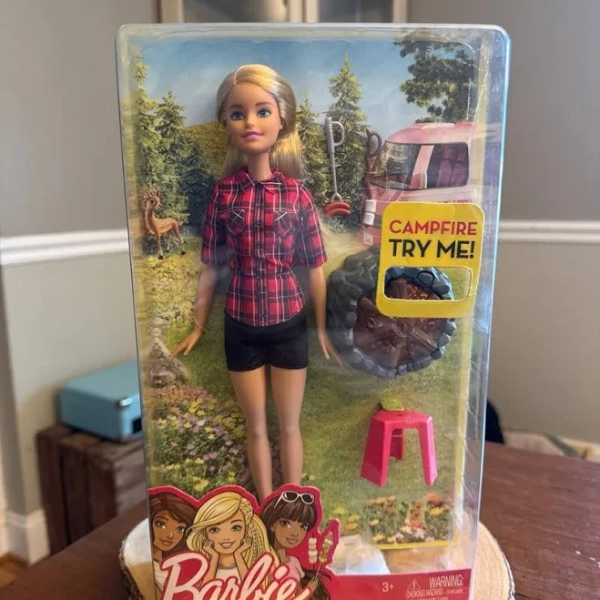 Barbie VINTAGE 2016 CAMPFIRE - New Toys & Collectibles