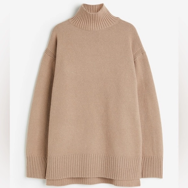 H&amp;M Dark Beige Oversized Mock Turtleneck Sweater NEW!