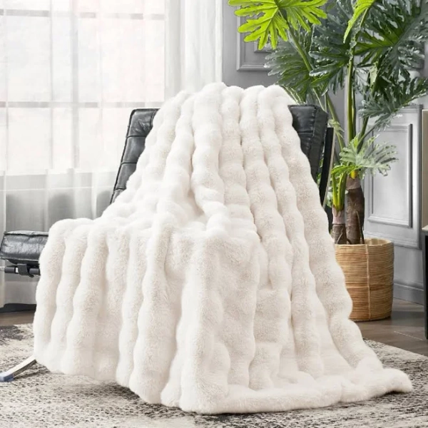 Bellin Cozy Faux Fur Reversible Throw Bed Blanket