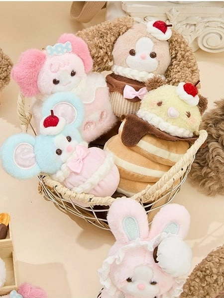 [£16.87]4 Options Kawaii Baking Theme Plush Keychain