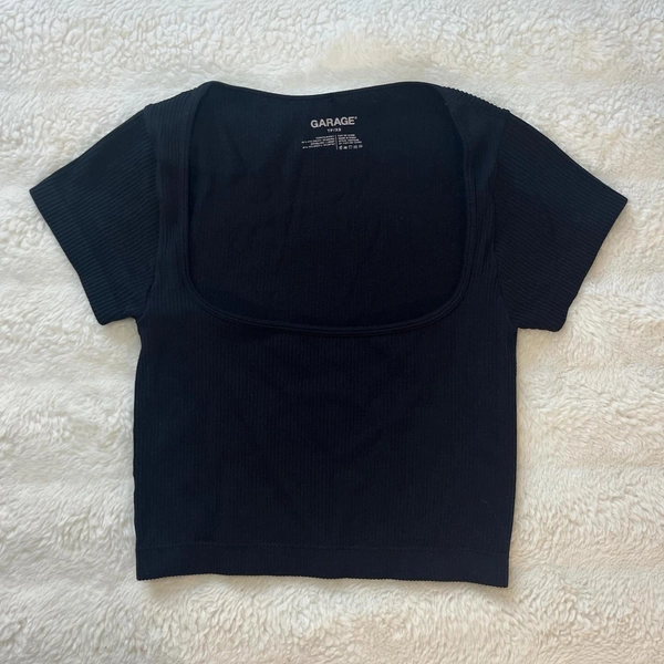 garage black square neck baby-t
- size xs
- perfect...