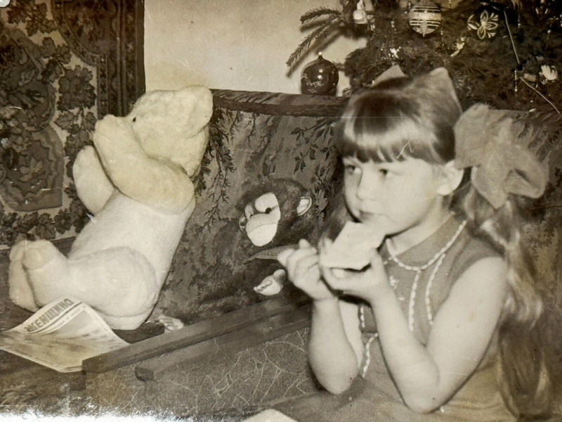 1970s Little Girl Children Kids Retro Toys Monkey Bear Vintage Photo SNAPSHOT