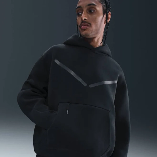 Nike Men's Tech Pullover Graphic Hoodie