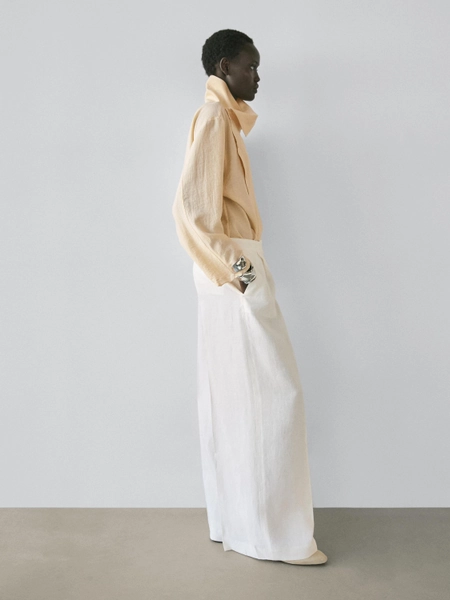 Pantalon de tailleur fluide en lin - Blanc cassé