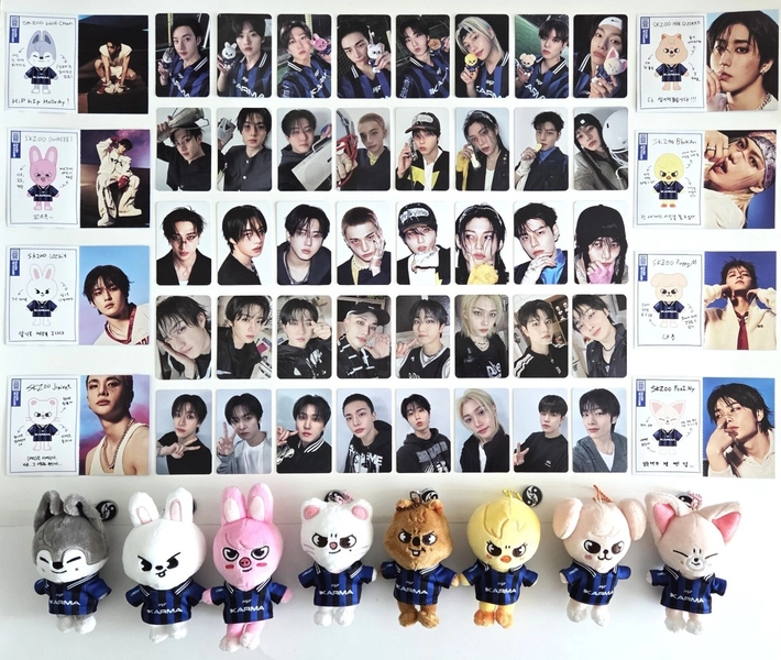 Stray Kids The 4th Album Karma SKZOO Ver. Official Photocard Keyring