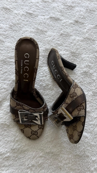 Vintage Gucci GG Canvas Kitten Heel Mules | Y2K Designer Monogram Heels | Tom Ford Era Gucci Shoes