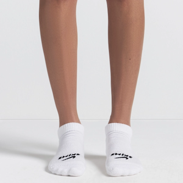 NikeSKIMS Women's Dri-FIT Ankle Socks (3 Pairs)
