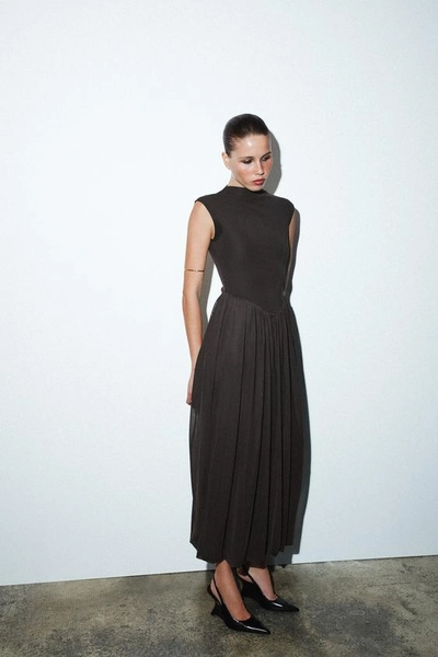 VESTIDO COMPRIDO COMBINADO TULE