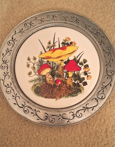 Vtg Merry Mushroom Trivet Plate Wall Hanging Ceramic Tile/Metal Frame 1960-70s 
