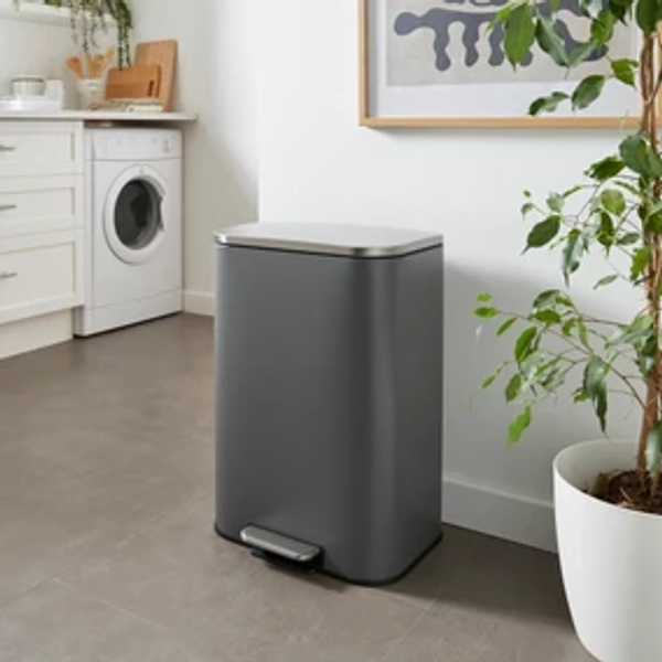 50L Sleek Bin