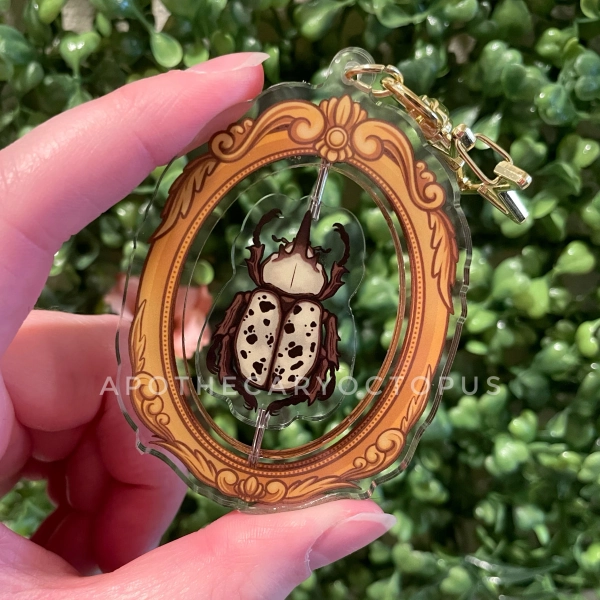 SPINNING Beetle Keychain