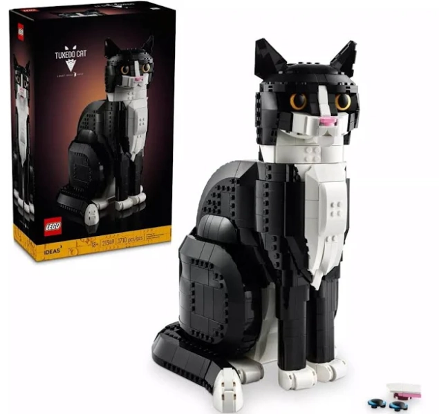 LEGO Ideas Tuxedo Cat