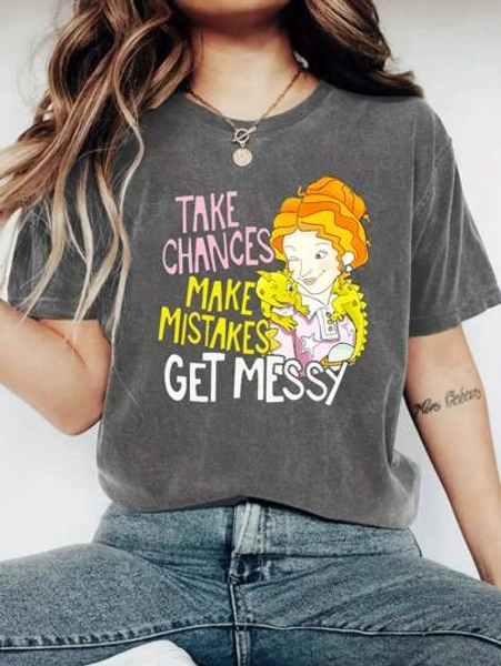 Crew Neck T-Shirt - Fashionable Womens Graphic Print T-Shirt - Casual Short Sleeve Crew Neck Top - Lightweight & Breathable For Spring & Summer Wardrobe