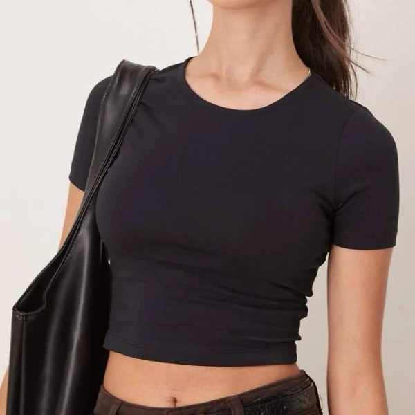ASOS DESIGN Fitted Crop T-Shirt