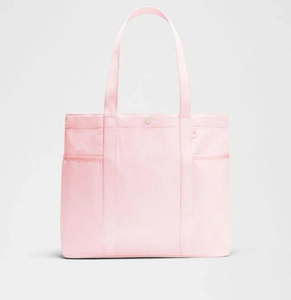 lululemon Daily Multi-Pocket Tote Bag 20L