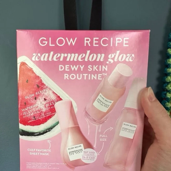 Hey You, You're Glowing Skincare Sets