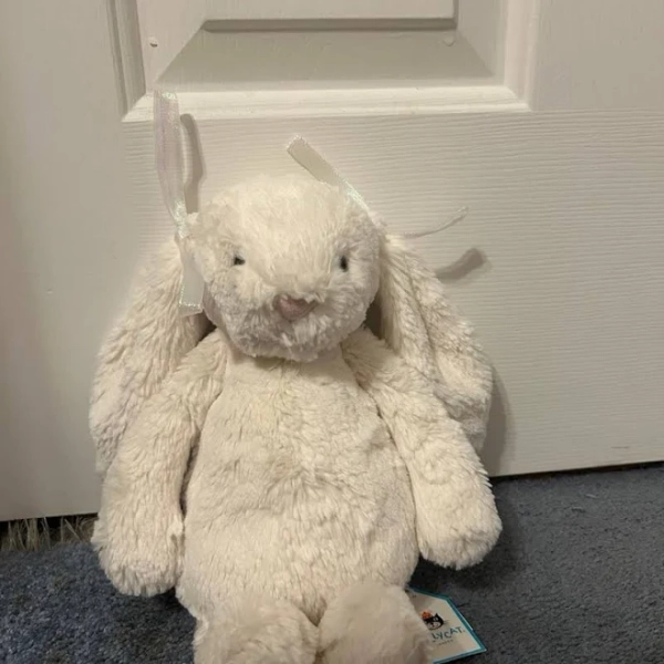 Jellycat Original Bashful Cream Bunny