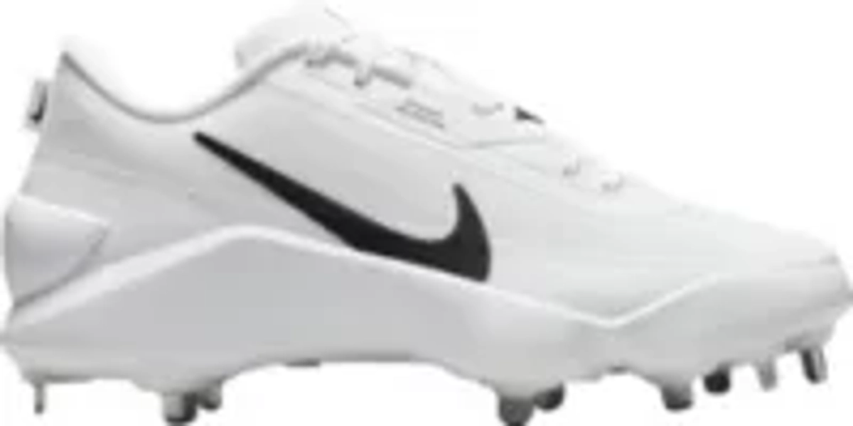Nike Men's Diamond Showcase Mid Metal Baseball Cleats