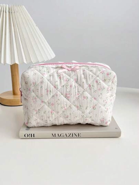 Delicate Distsy Floral Cosmetic Bag, Large Capacity Portable Toiletry Bag For Travel, Girls' Cute Pattern Makeup Pouch For Lipstick And Sanitary Napkins Storage Graduation